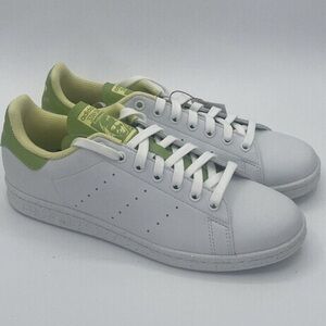 Adidas Originals X Disney Stan Smith Women’s 6.5 Princess Tiana shoes